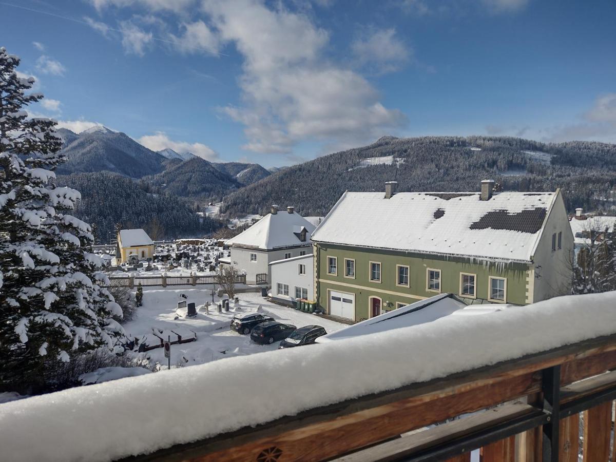 Sechzehnerhaus Apartment มาเรียตเซลล์ ภายนอก รูปภาพ