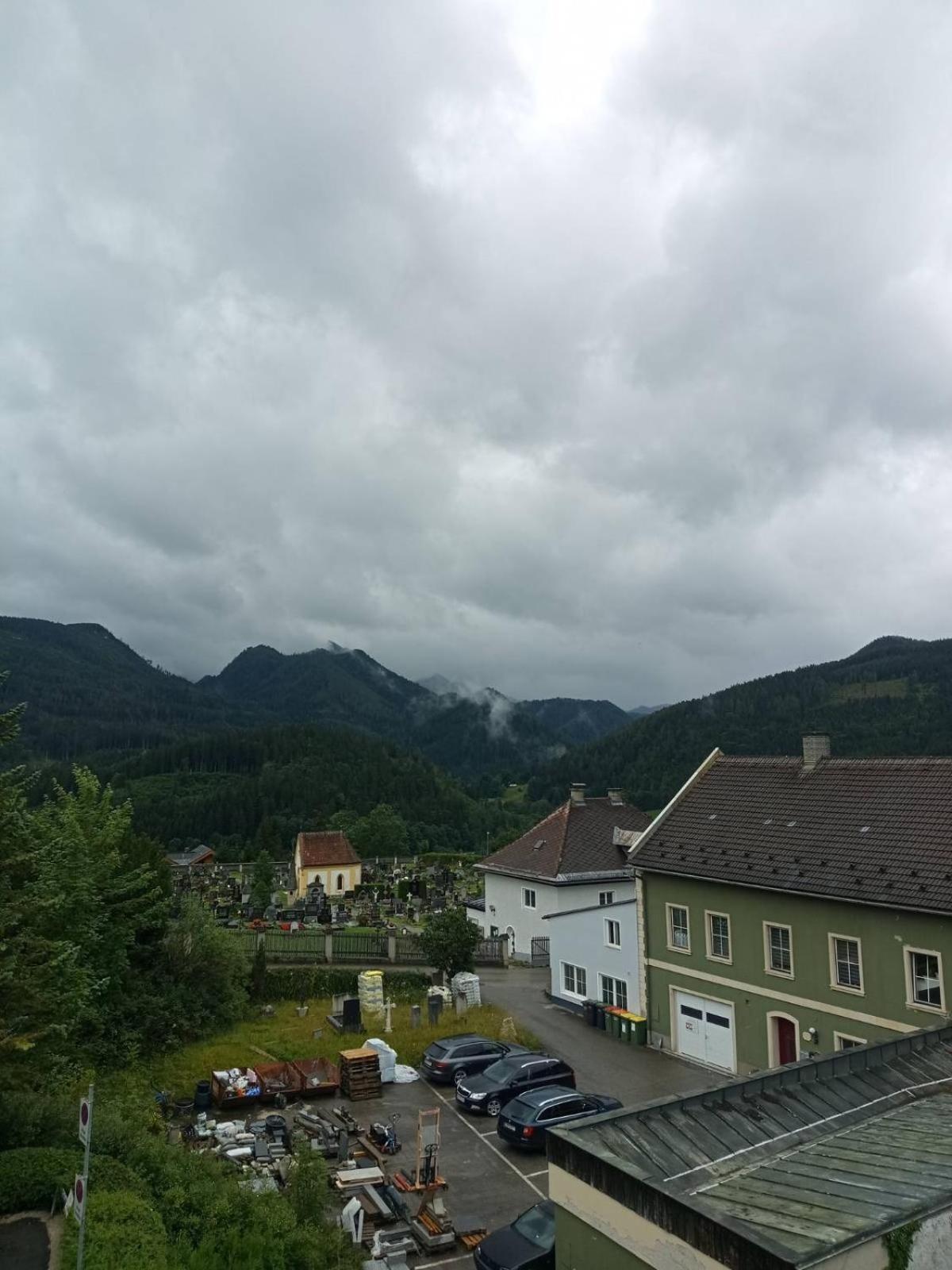 Sechzehnerhaus Apartment มาเรียตเซลล์ ภายนอก รูปภาพ