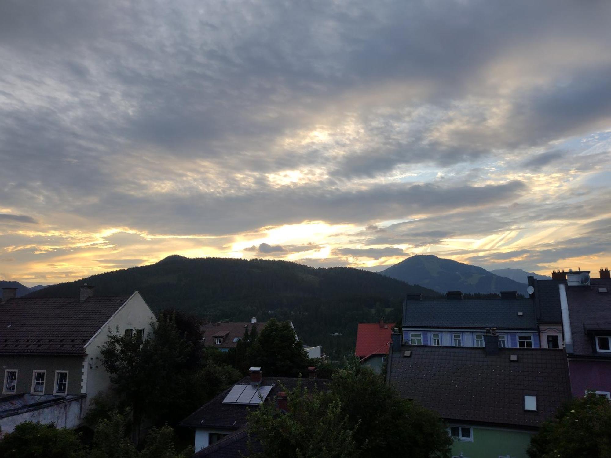 Sechzehnerhaus Apartment มาเรียตเซลล์ ภายนอก รูปภาพ