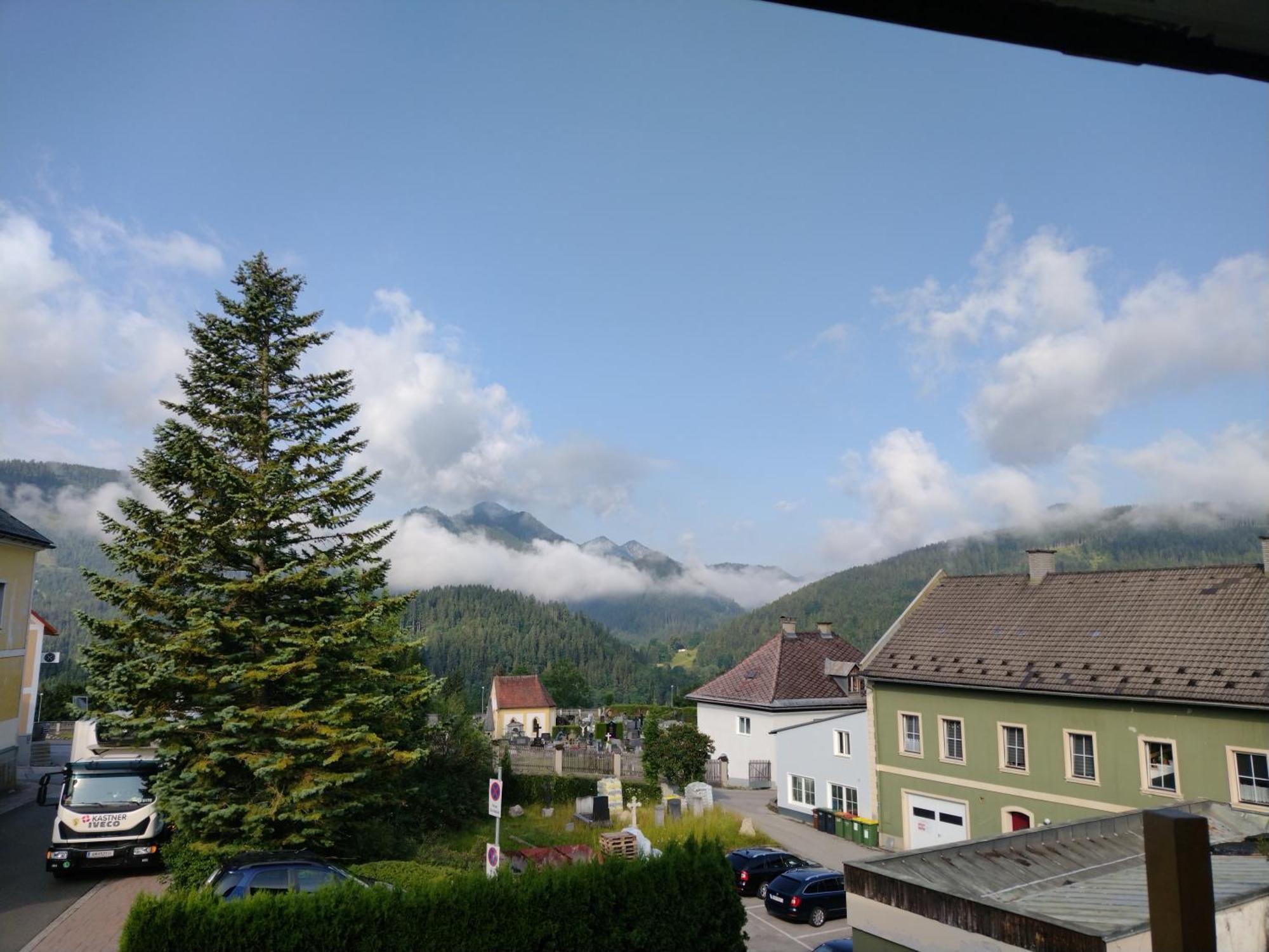 Sechzehnerhaus Apartment มาเรียตเซลล์ ภายนอก รูปภาพ