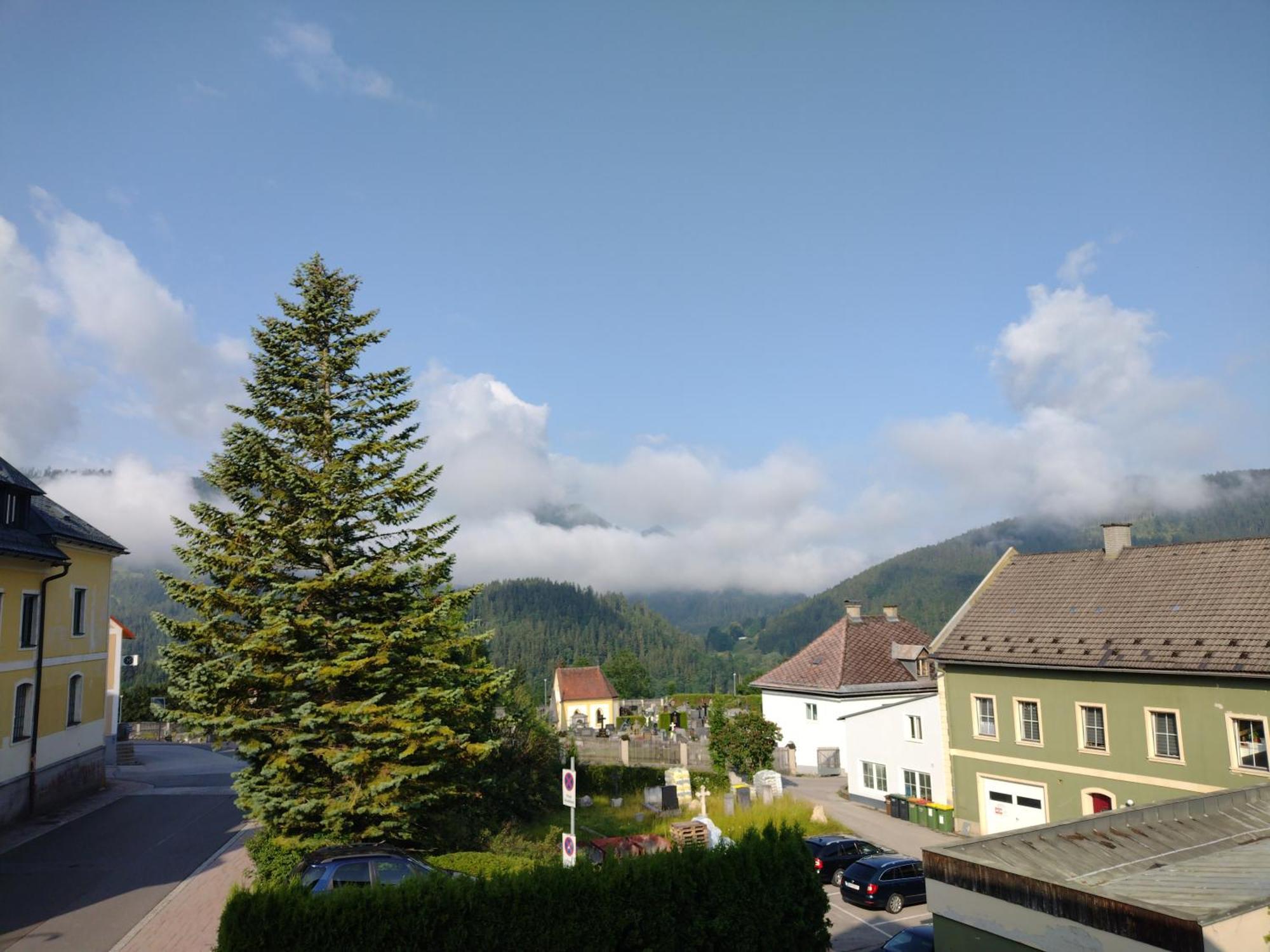 Sechzehnerhaus Apartment มาเรียตเซลล์ ห้อง รูปภาพ