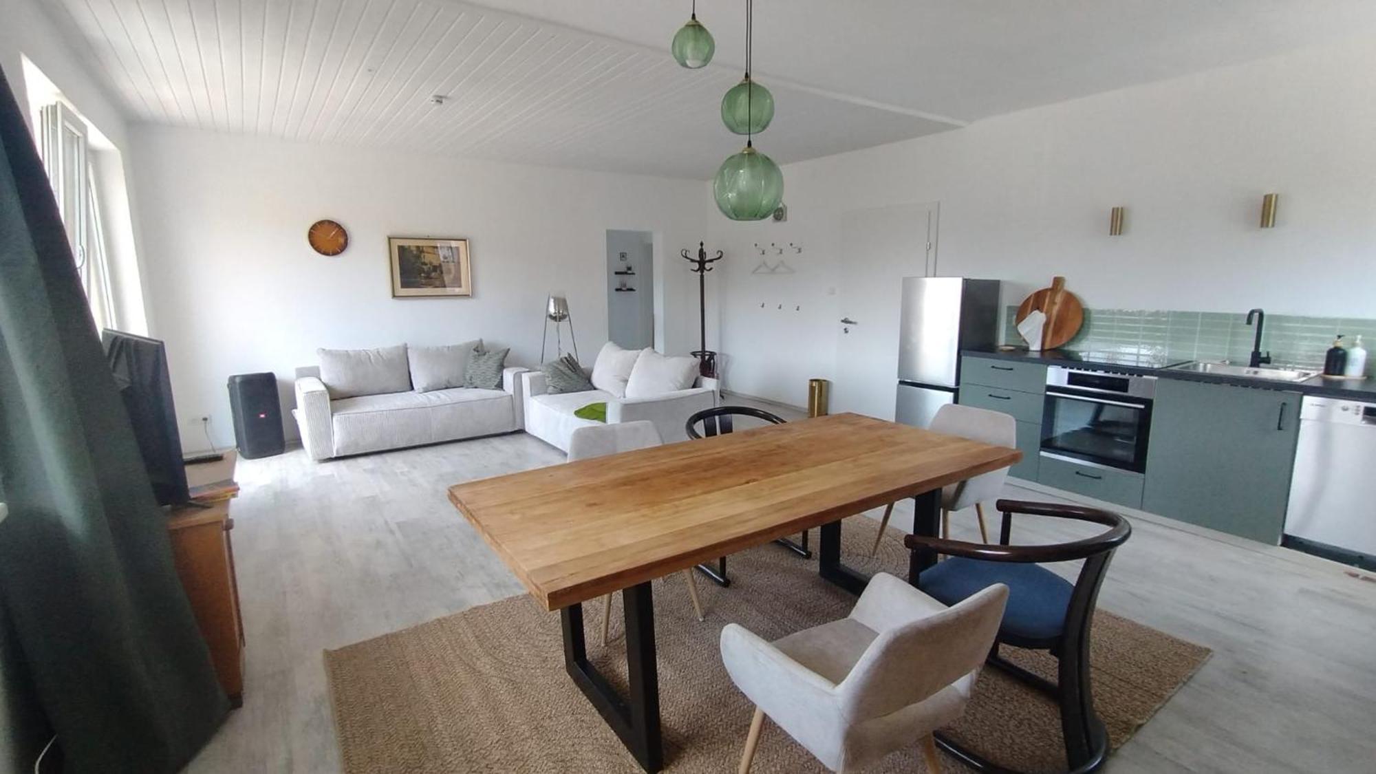 Sechzehnerhaus Apartment มาเรียตเซลล์ ภายนอก รูปภาพ