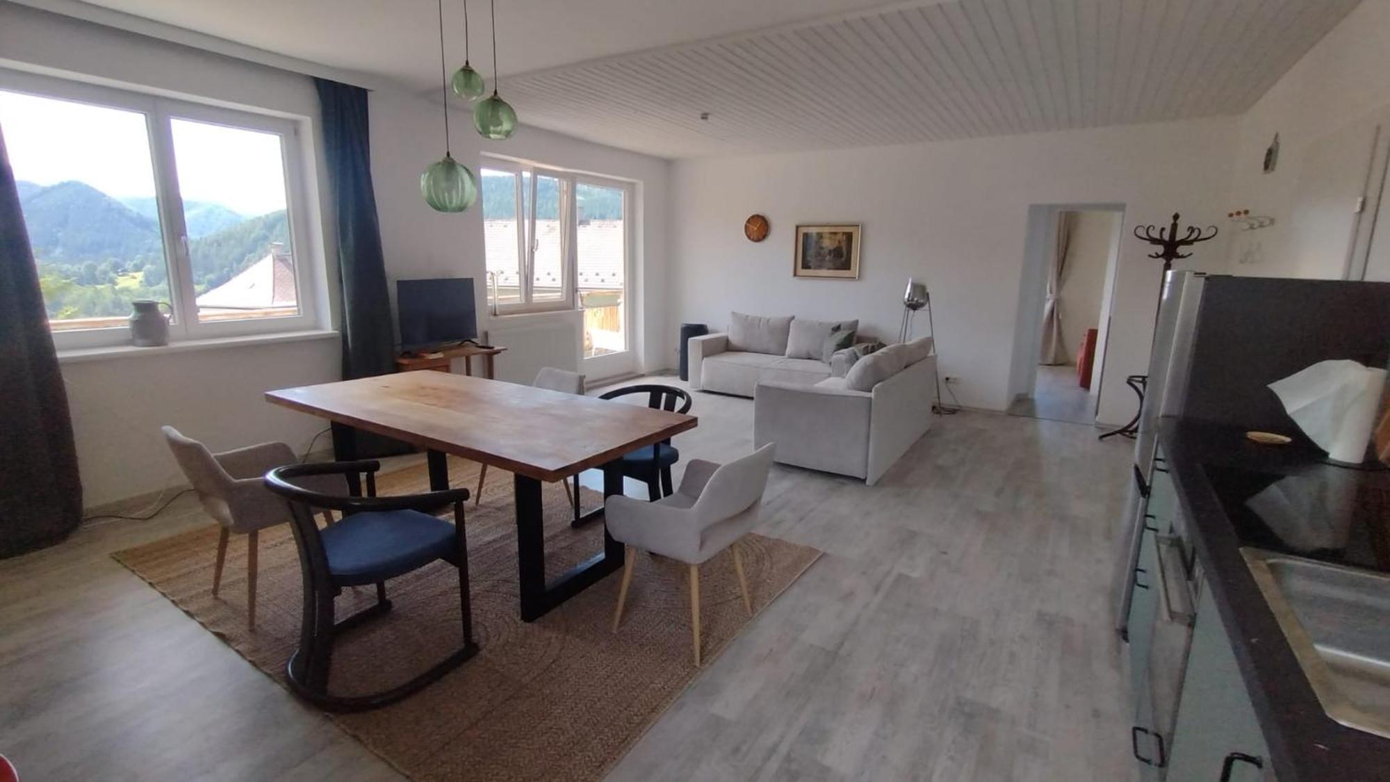 Sechzehnerhaus Apartment มาเรียตเซลล์ ภายนอก รูปภาพ