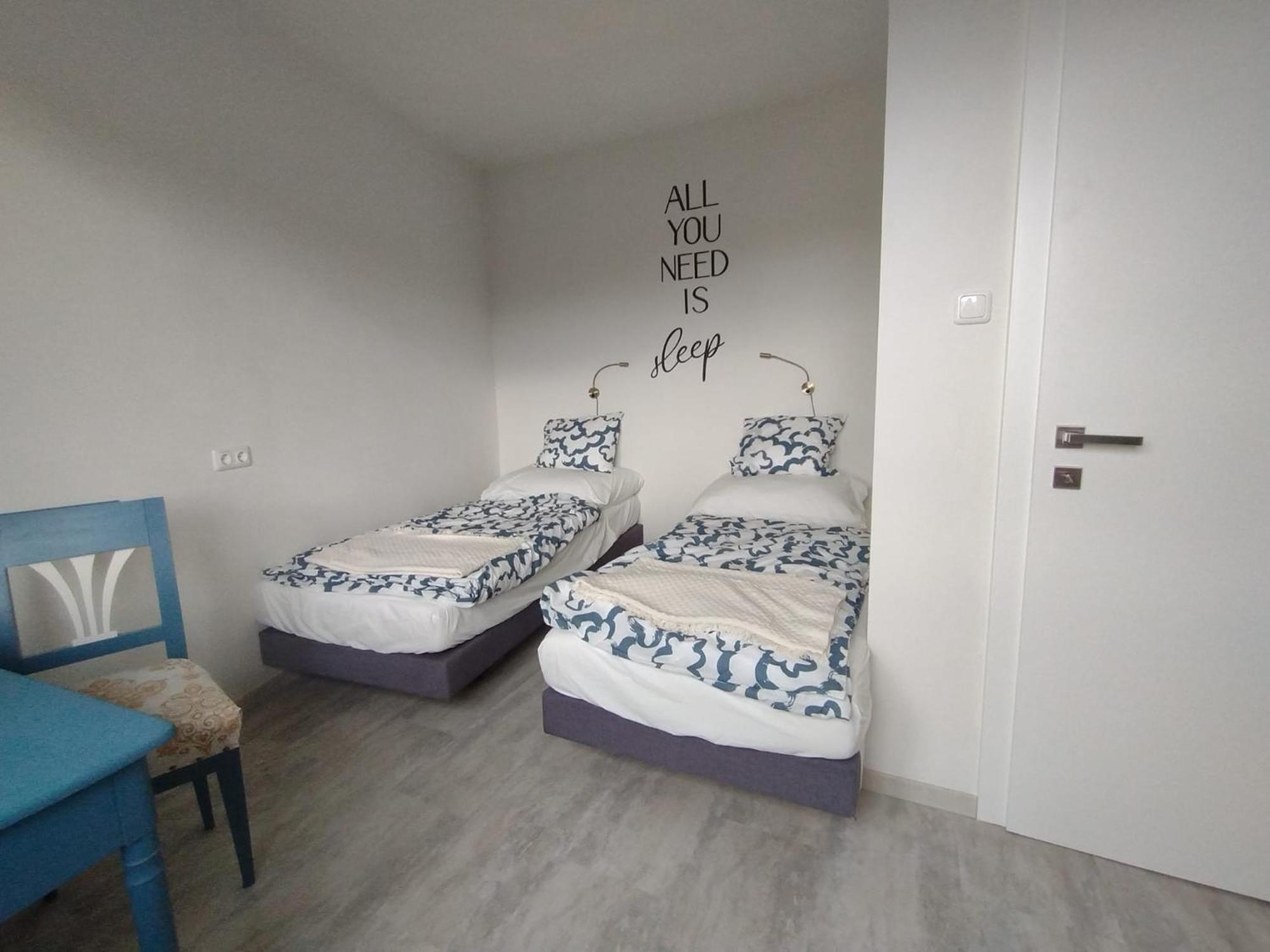 Sechzehnerhaus Apartment มาเรียตเซลล์ ภายนอก รูปภาพ